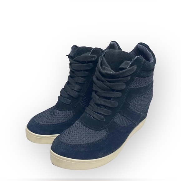 Steve Madden Sneakers Olympa-X High Heel Wedge Shoes
Black Suede Mesh 7.… - Picture 13 of 13